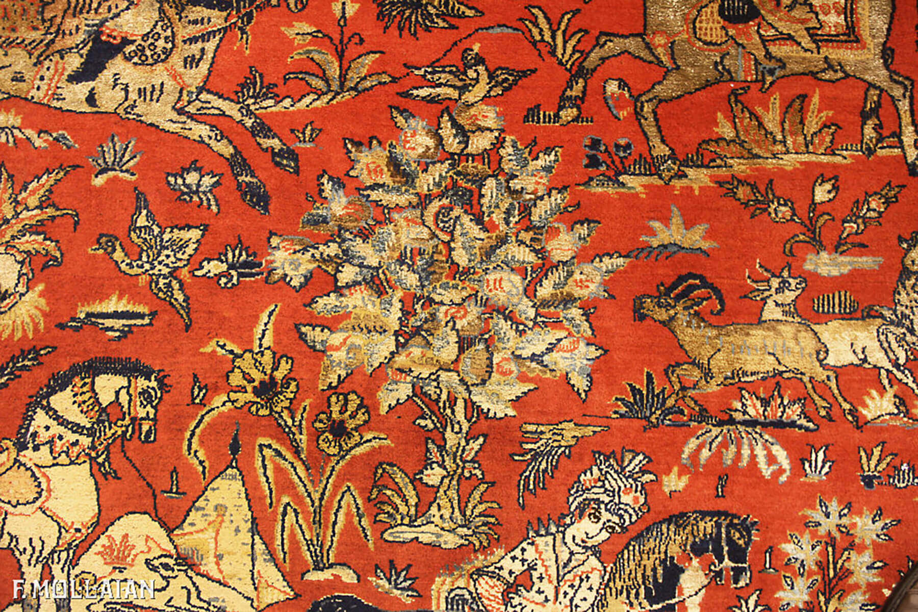 Semi-Antique Persian Tehran Carpet n°:32328993